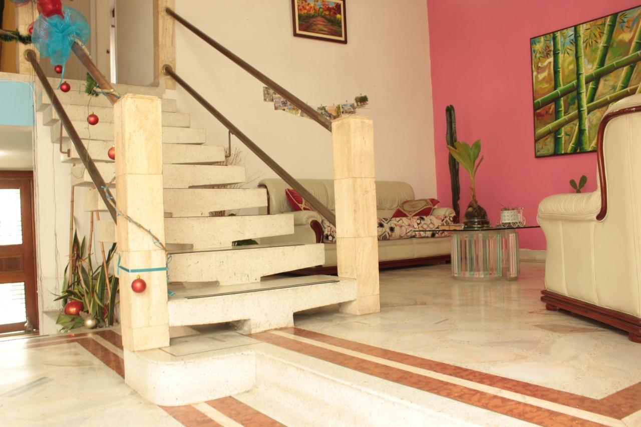Hostal Coworking Cristales Кали Экстерьер фото