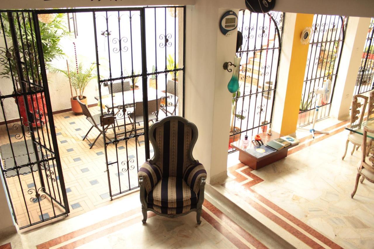 Hostal Coworking Cristales Кали Экстерьер фото