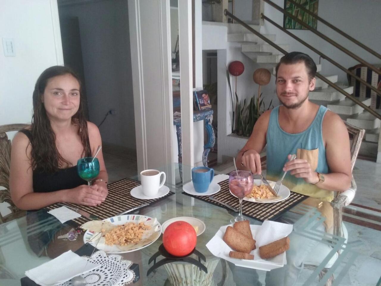 Hostal Coworking Cristales Кали Экстерьер фото